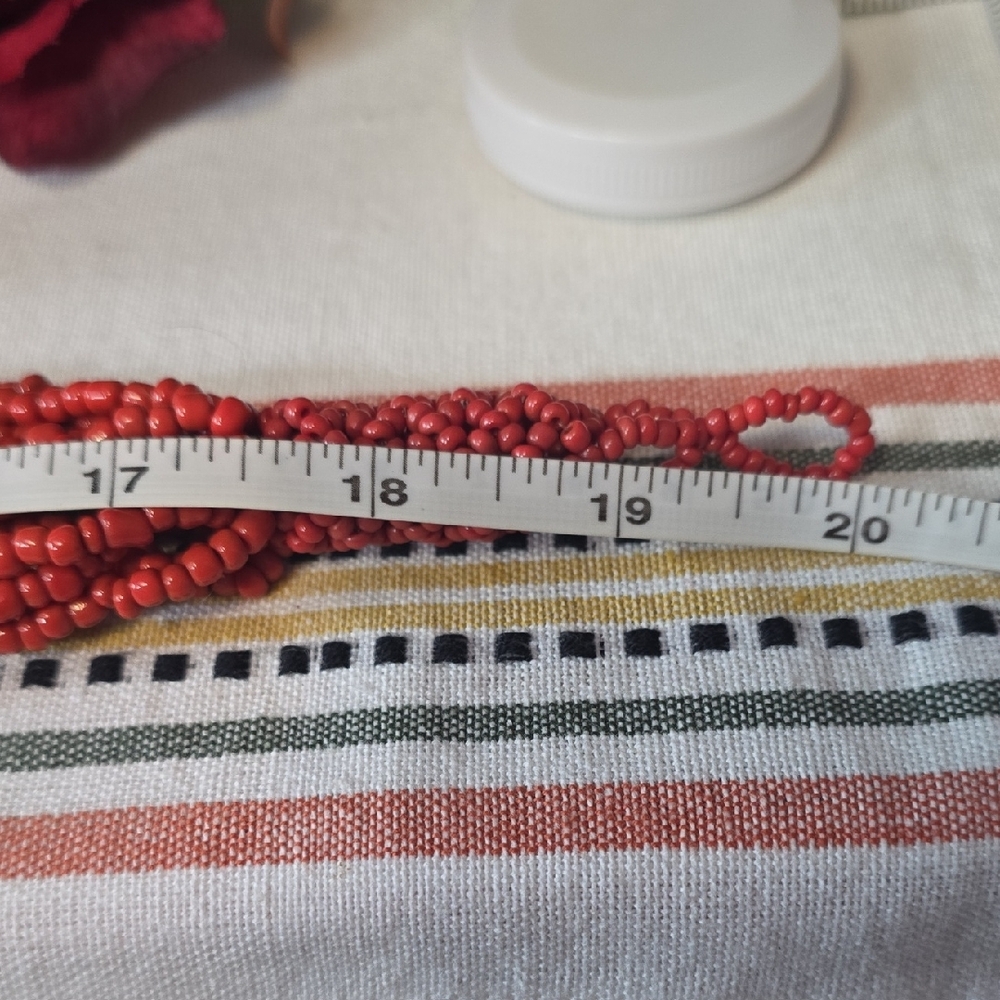15 Strand Coral Red Glass Beaded Necklace With A Beaded Toggle Clasp - Picture 9 of 9